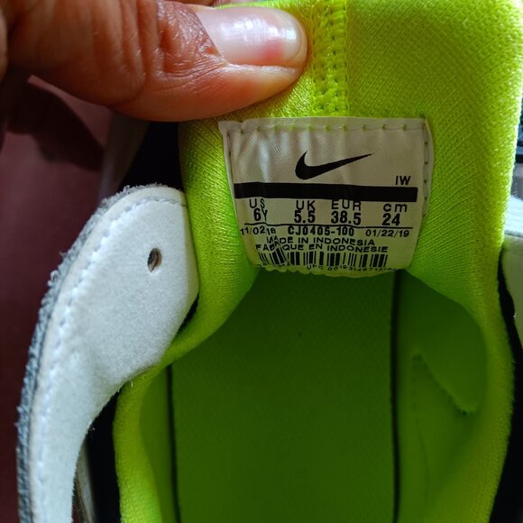 Nike Huarache Trainer - Picture 6 of 6